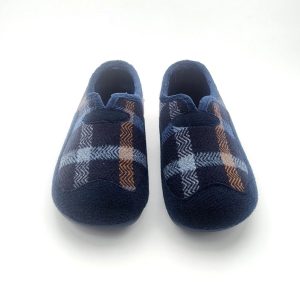 Zapatilla de casa para hombre en algodón natural con cuadros escoceses y con suela de goma.