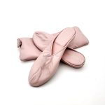 Zapatilla de viaje en napa piel con suela silenciosa y con estuche - Imagen 6