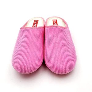 Zapatilla descalza en pana algodón y con suela de goma al tono antideslizante y flexible,