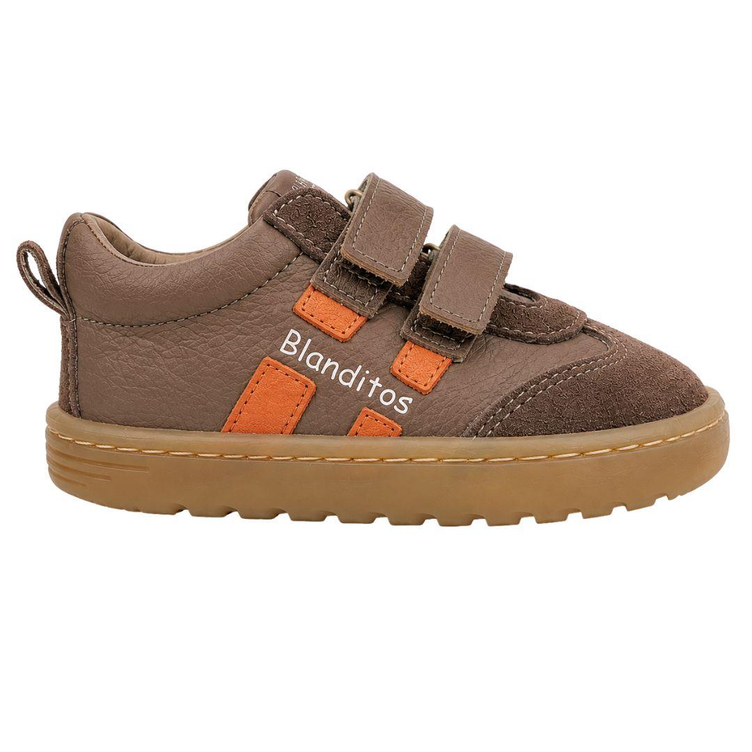 Zapatilla Deportiva En Napa Piel Con Cierre De Velcro Blanditos - Imagen 2