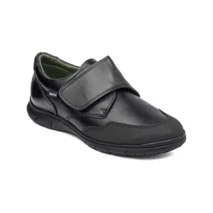 Zapato colegial en napa piel con puntera reforzada y con cierre de velcro y suela de goma antideslizante