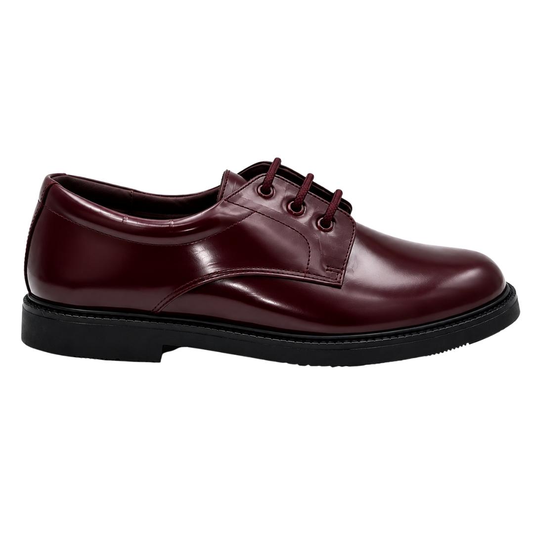 Zapato en piel brillante con cierre de cordones de la marca Hamiltom - Imagen 3