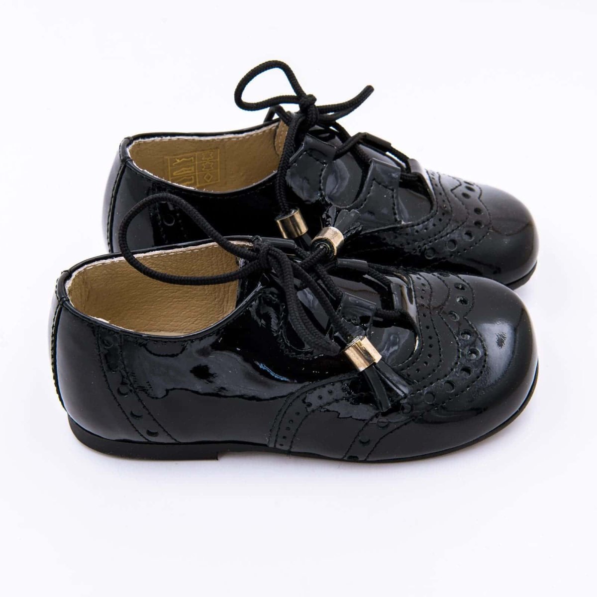 Zapato Galés Charol Cordón Borlas - Imagen 7