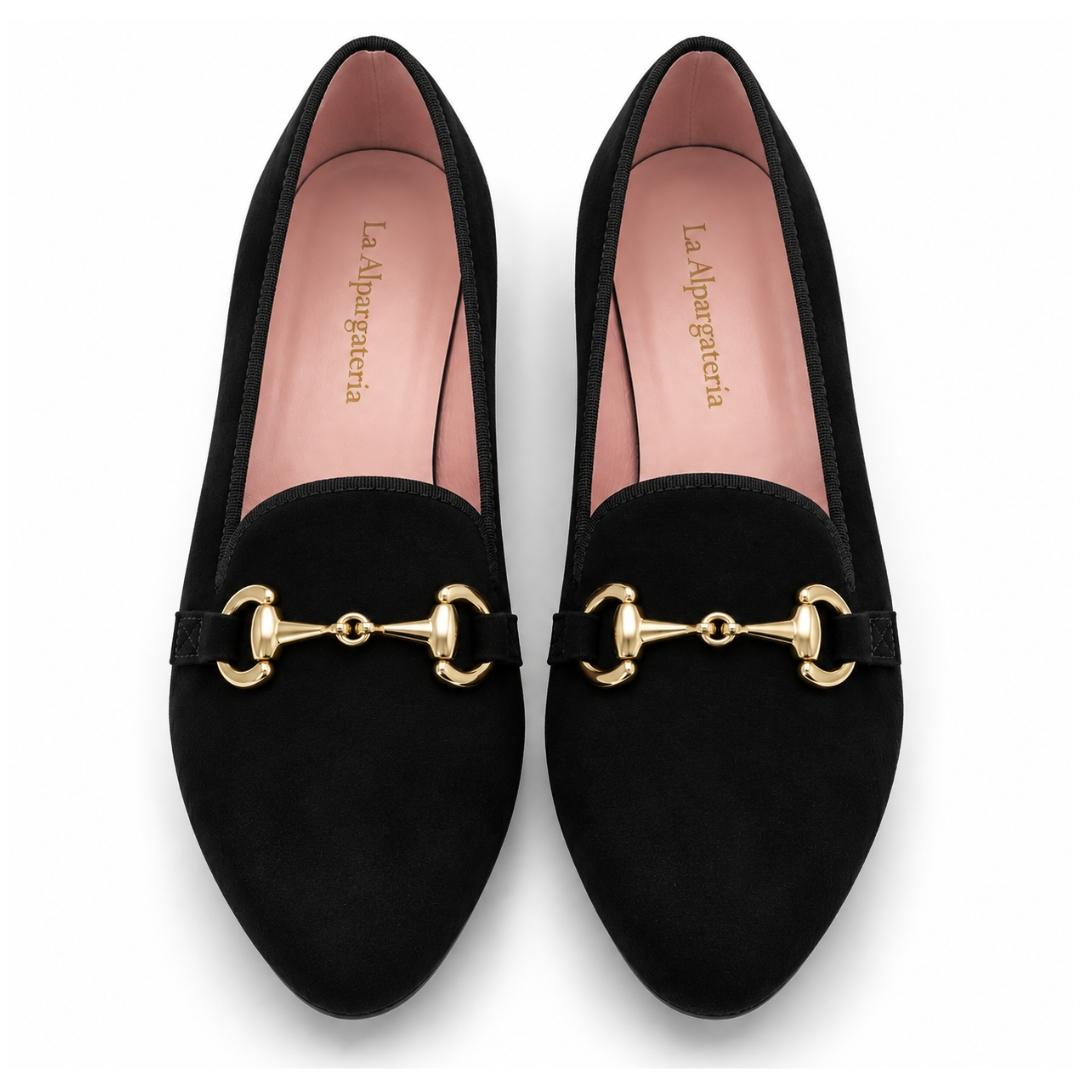 Zapato En Piel Con Adorno de Cadena O Estribo - Imagen 5