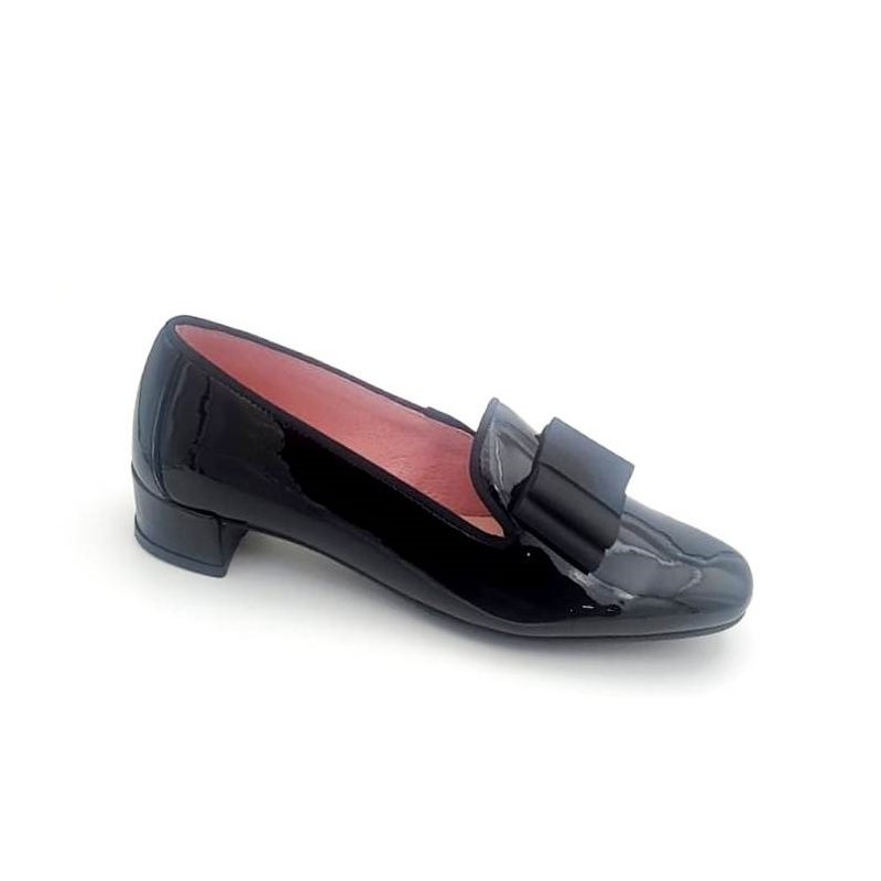 Zapato de tacón fabricado en charol negro o charol burdeos con suela antideslizante - Imagen 7